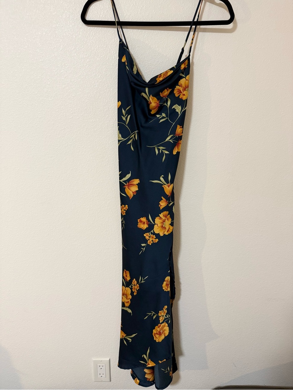 Astr the Label Midi Dress